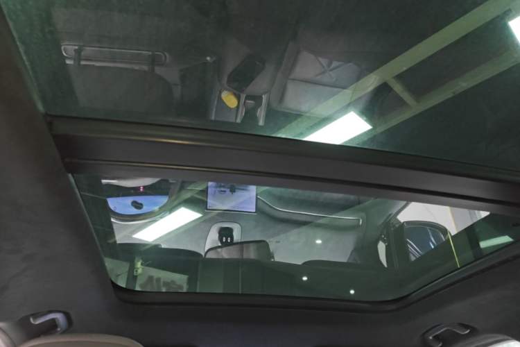 Used Nio ES7 2022 100kWh First Edition Headliner