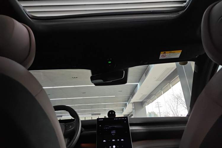 Used Nio ES7 2022 75 kWh Headliner