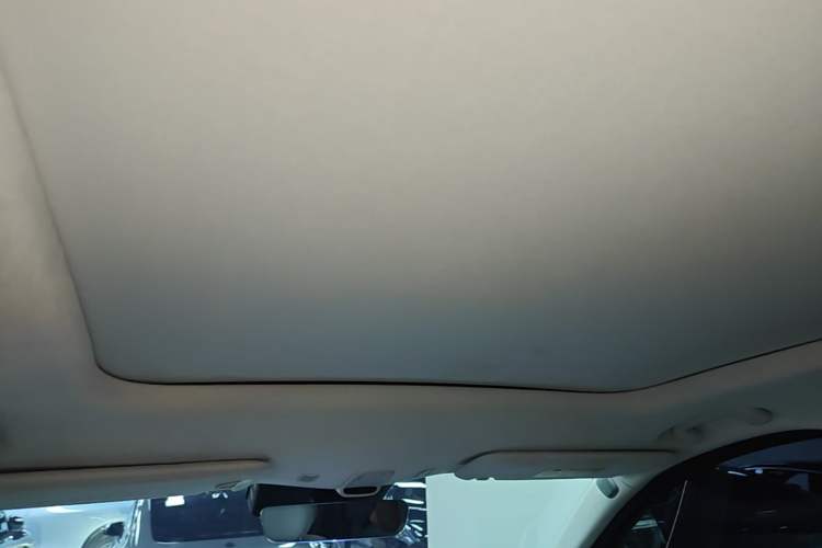 Used Nio ES7 2022 100 kWh Headliner