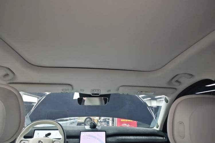 Used Nio ES7 2022 100 kWh Headliner