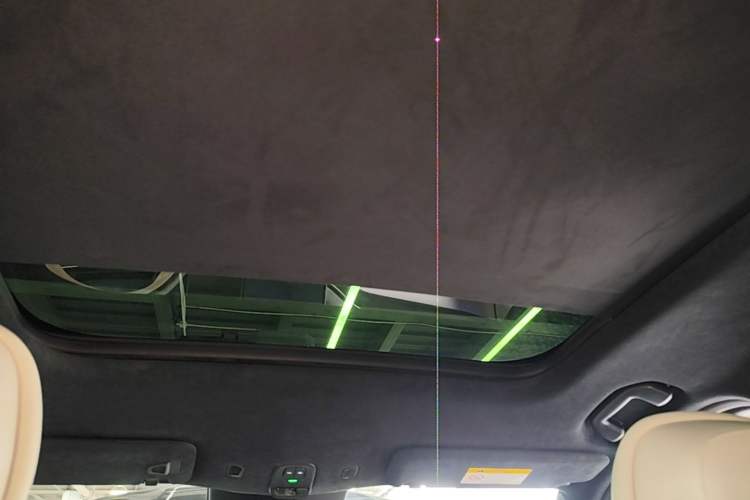 Used Nio ES7 2022 75 kWh Headliner
