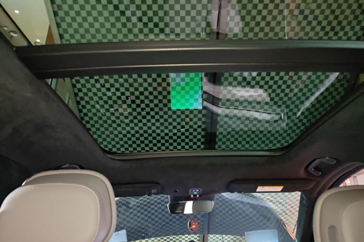 Used Nio ES7 2022 75 kWh Headliner