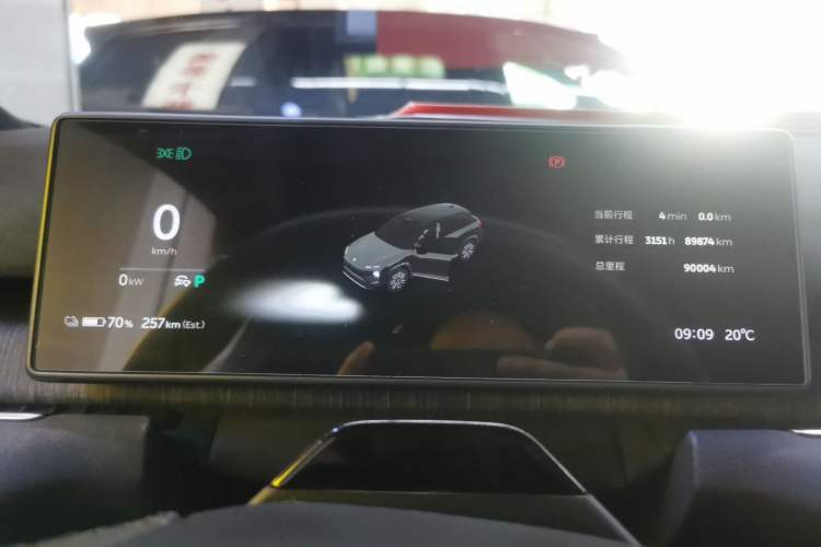 Used Nio ES7 2022 75 kWh Instrument Cluster