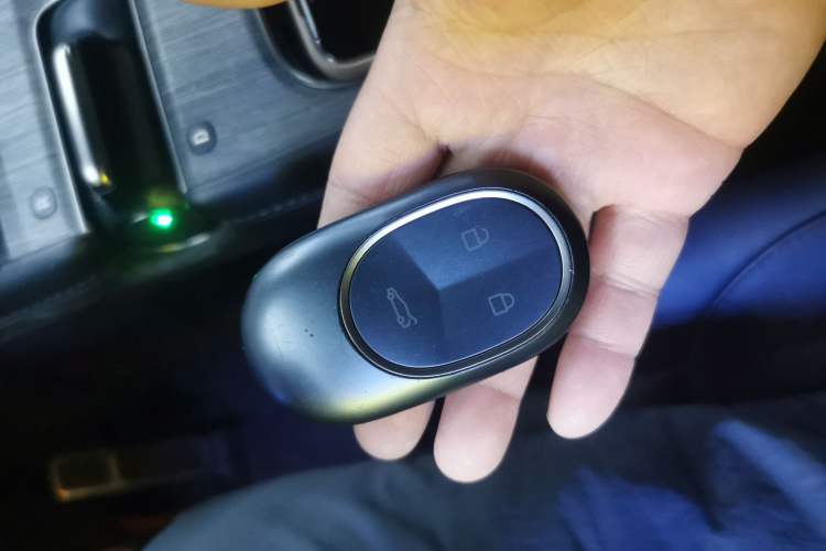Used Nio ES7 2022 75 kWh Interior 1