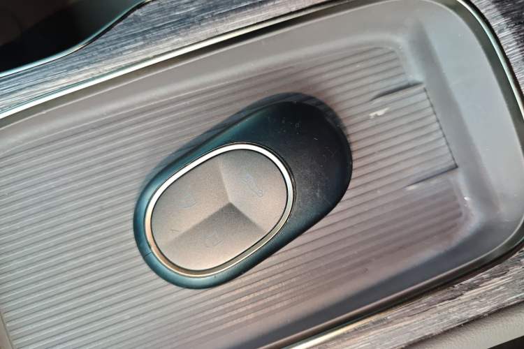 Used Nio ES7 2022 75 kWh Interior 1