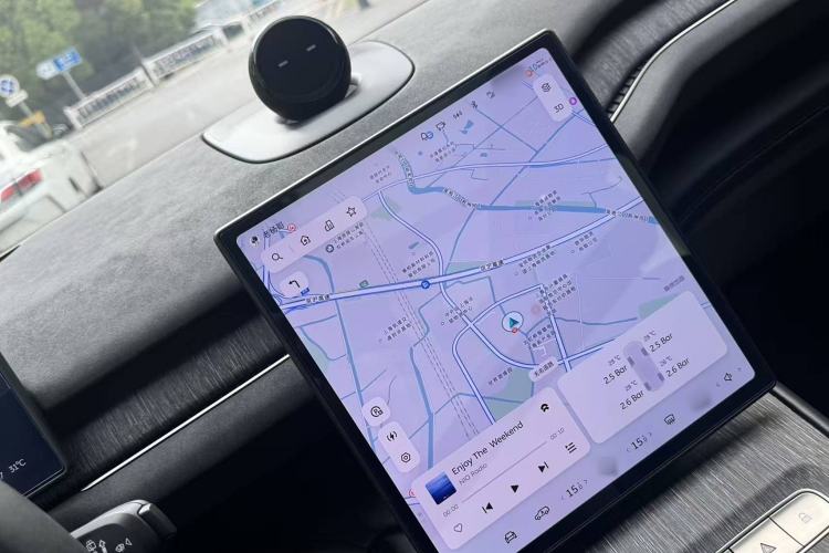 Used Nio ES7 2022 75 kWh Interior 10