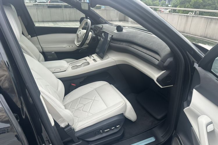 Used Nio ES7 2022 100kWh First Edition Interior 3
