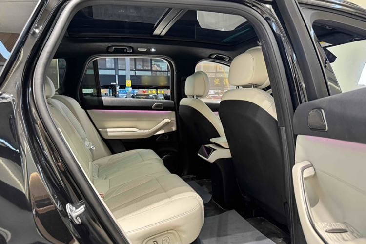 Used Nio ES7 2022 75 kWh Interior 3