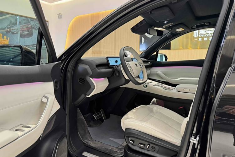 Used Nio ES7 2022 75 kWh Interior 5