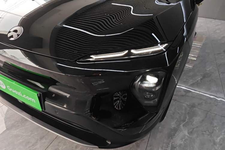 Used Nio ES7 2022 75 kWh Left Front Headlight