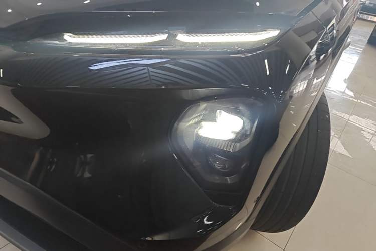 Used Nio ES7 2022 100kWh First Edition Left Front Headlight