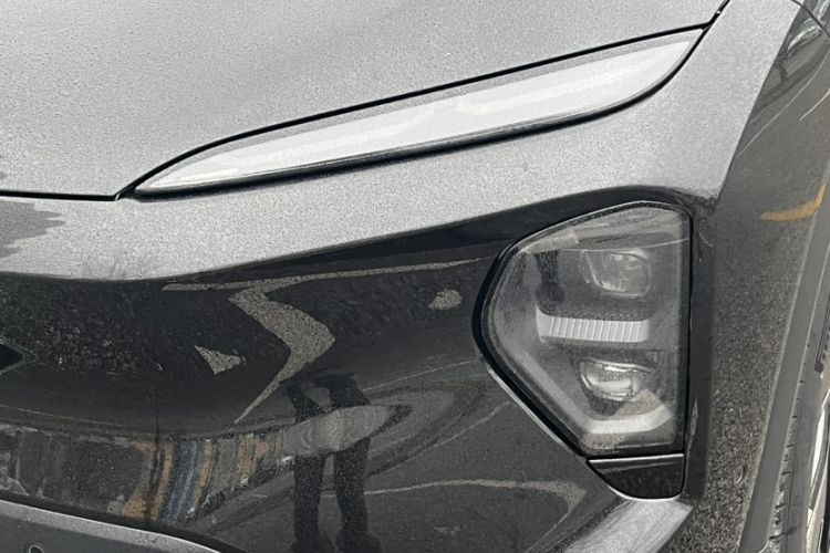 Used Nio ES7 2022 75 kWh Left Front Headlight