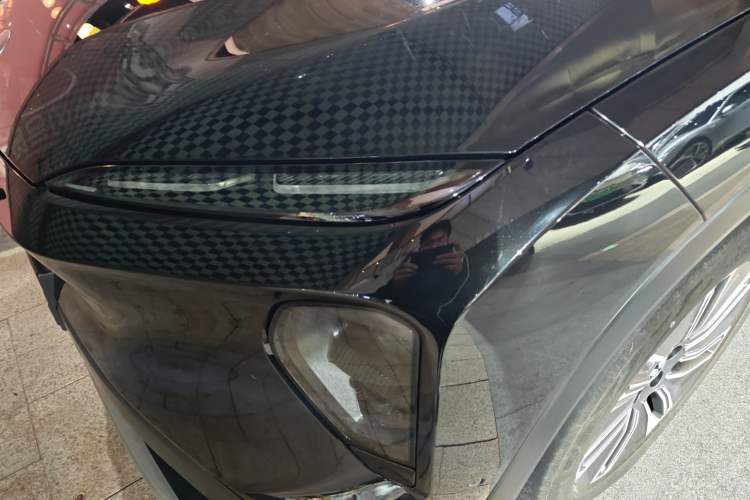 Used Nio ES7 2022 75 kWh Left Front Headlight