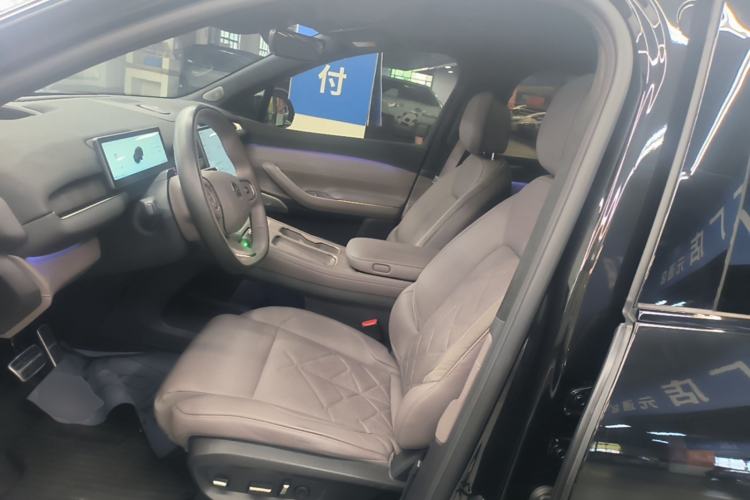 Used Nio ES7 2022 75 kWh Left Front Seat