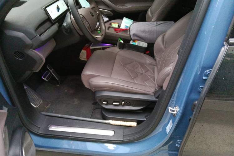Used Nio ES7 2022 100kWh First Edition Left Front Seat