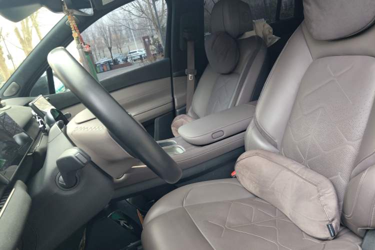 Used Nio ES7 2022 100kWh First Edition Left Front Seat