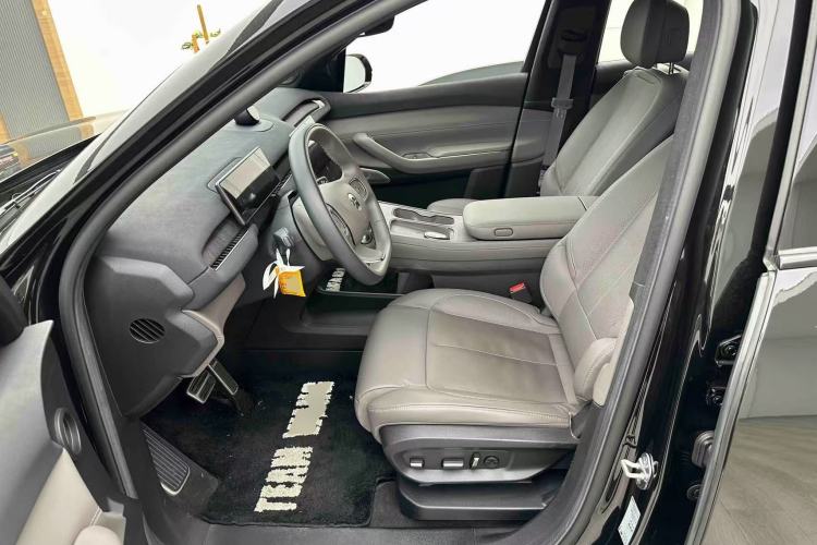 Used Nio ES7 2022 75 kWh Left Front Seat