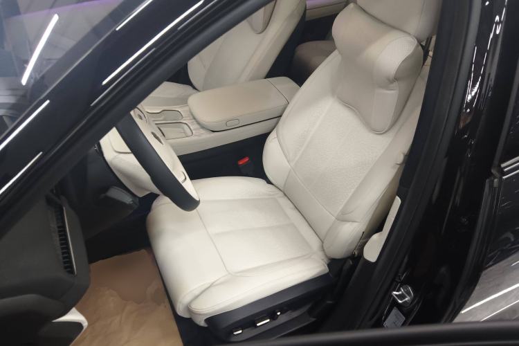 Used Nio ES7 2022 75 kWh Left Front Seat
