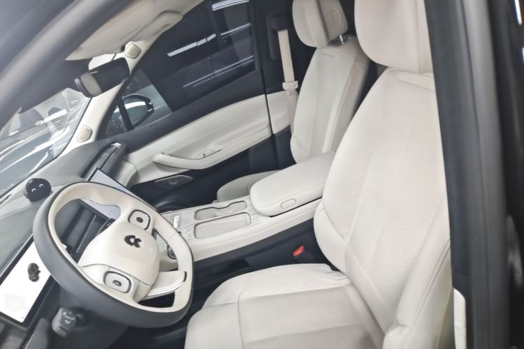 Used Nio ES7 2022 100 kWh Left Front Seat