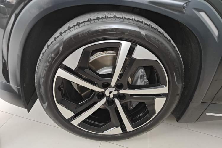 Used Nio ES7 2022 100kWh First Edition Left Front Wheel Hub