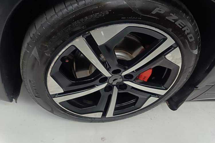 Used Nio ES7 2022 100kWh First Edition Left Front Wheel Hub