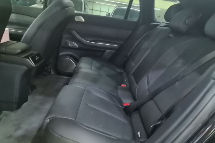 Used Nio ES7 2022 75 kWh Left Rear Seat