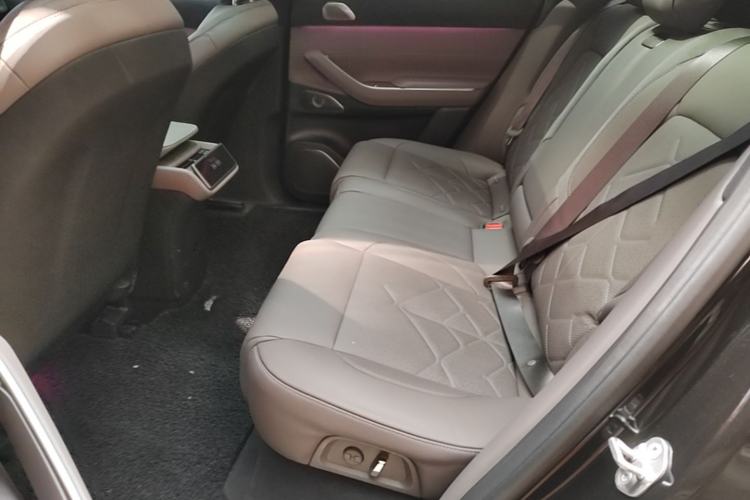Used Nio ES7 2022 100kWh First Edition Left Rear Seat