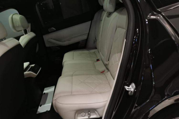 Used Nio ES7 2022 100kWh First Edition Left Rear Seat