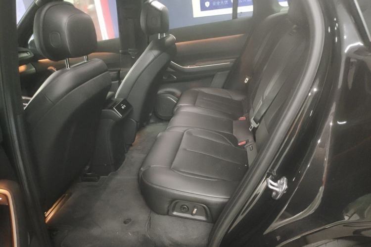 Used Nio ES7 2022 75 kWh Left Rear Seat