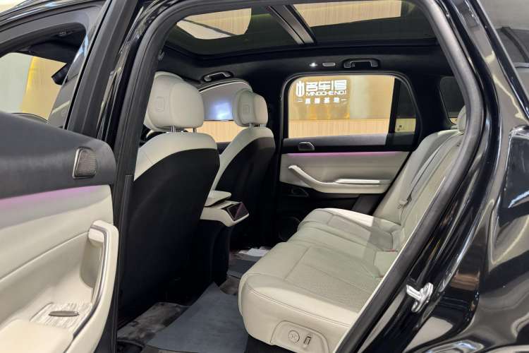 Used Nio ES7 2022 75 kWh Left Rear Seat