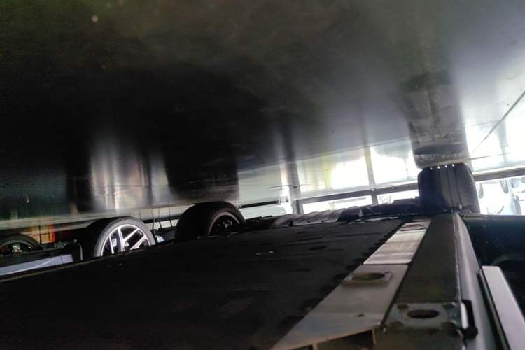 Used Nio ES7 2022 75 kWh Left Side Sill