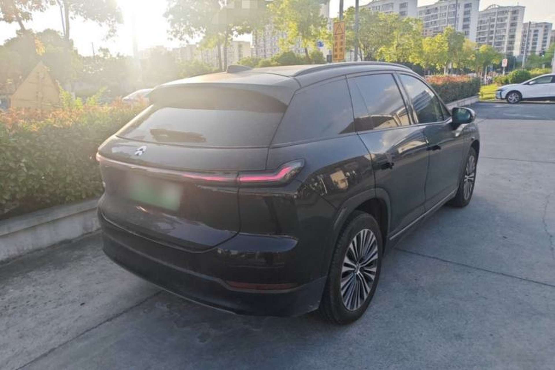 Used Nio ES7 2022 100 kWh Rear Right 45 Deg