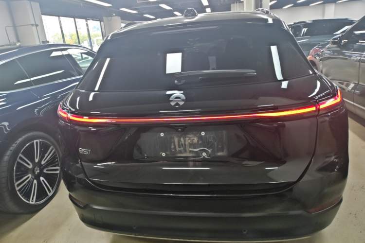 Used Nio ES7 2022 100 kWh Rear