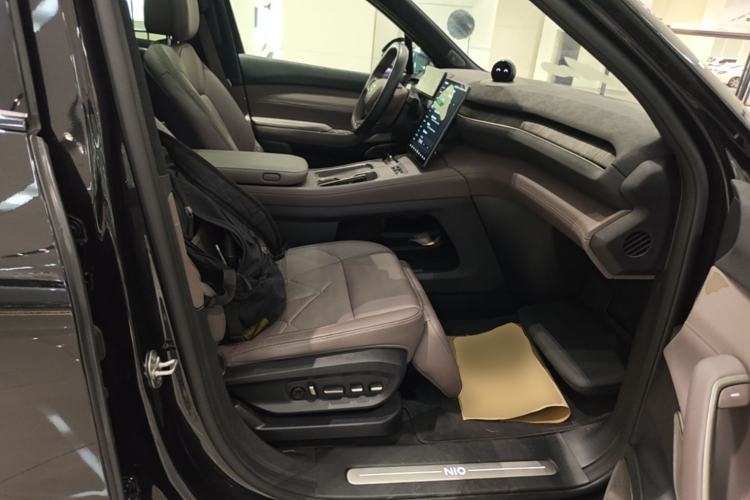 Used Nio ES7 2022 100kWh First Edition Right Front Seat
