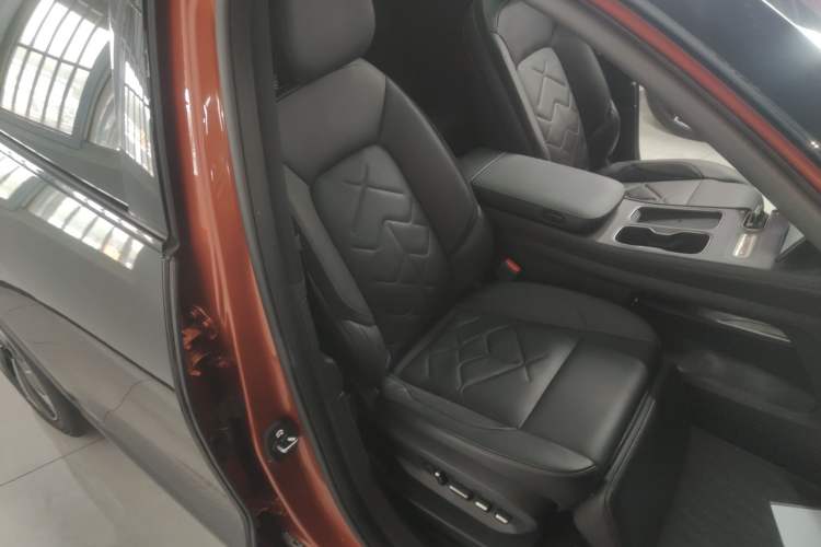 Used Nio ES7 2022 100kWh First Edition Right Front Seat