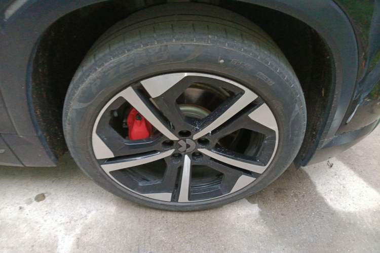 Used Nio ES7 2022 100kWh First Edition Right Front Wheel Hub
