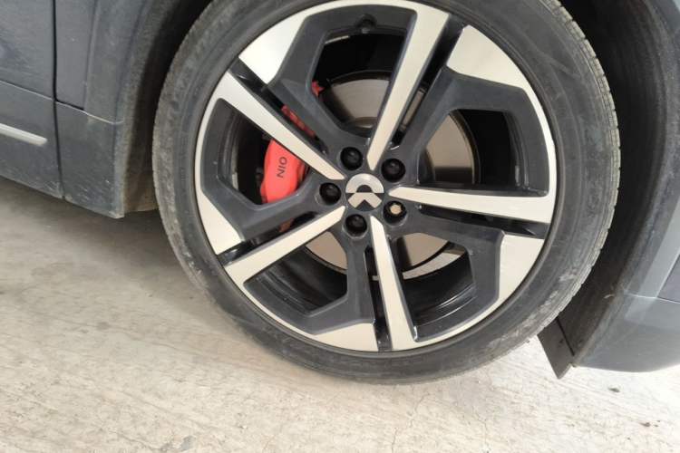 Used Nio ES7 2022 100kWh First Edition Right Front Wheel Hub