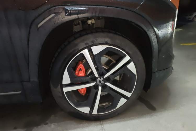 Used Nio ES7 2022 100kWh First Edition Right Front Wheel Hub