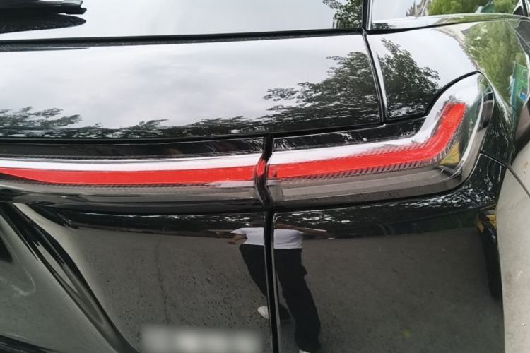 Used Nio ES7 2022 100kWh First Edition Right Rear Taillight