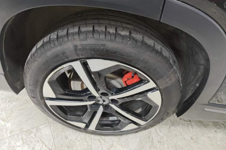 Used Nio ES7 2022 100kWh First Edition Right Rear Wheel Hub