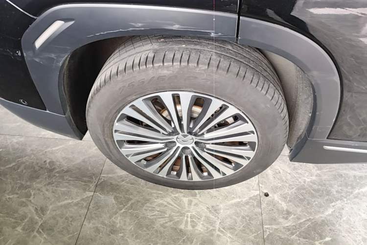 Used Nio ES7 2022 75 kWh Right Rear Wheel Hub