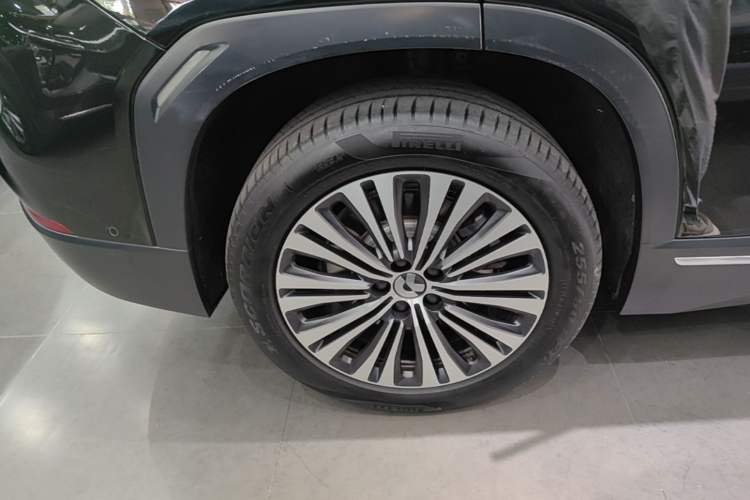 Used Nio ES7 2022 75 kWh Right Rear Wheel Hub