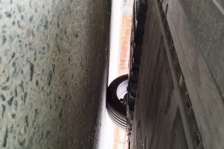 Used Nio ES7 2022 100kWh First Edition Right Side Sill