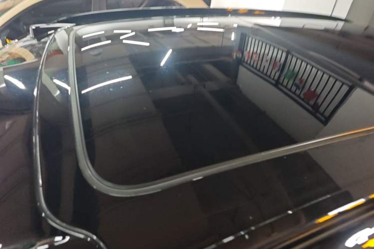 Used Nio ES7 2022 75 kWh Roof