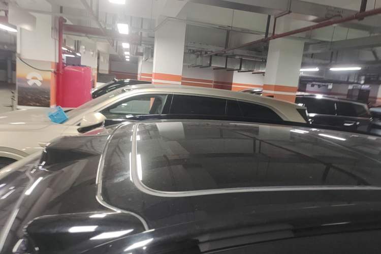 Used Nio ES7 2022 75 kWh Roof