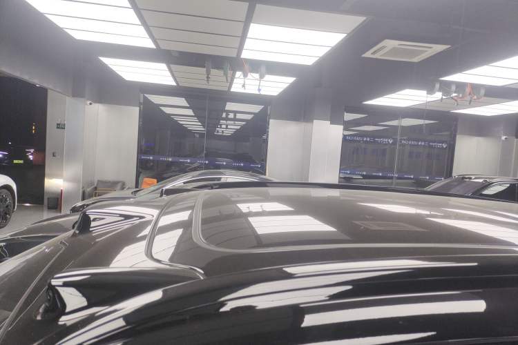 Used Nio ES7 2022 75 kWh Roof