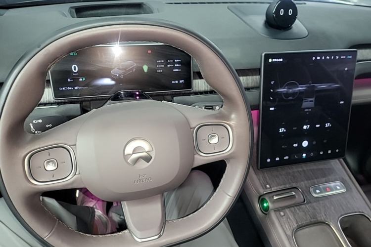 Used Nio ES7 2022 100kWh First Edition Steering Wheel