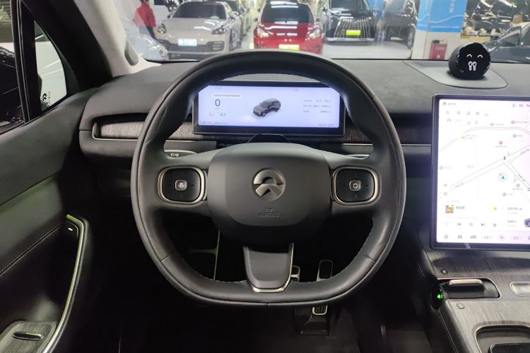 Used Nio ES7 2022 75 kWh Steering Wheel