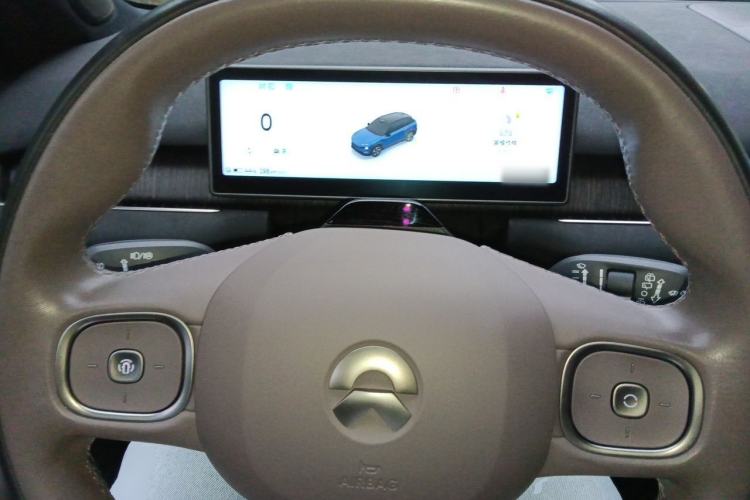 Used Nio ES7 2022 100kWh First Edition Steering Wheel