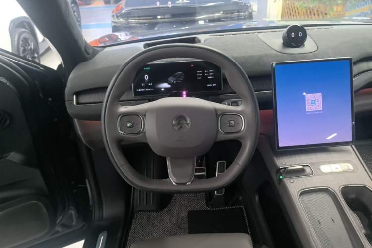 Used Nio ES7 2022 75 kWh Steering Wheel
